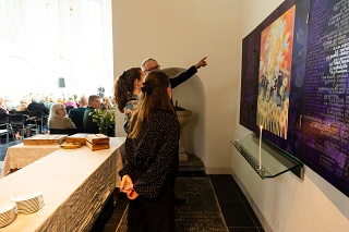 25c Bij Het Gedenkbord
