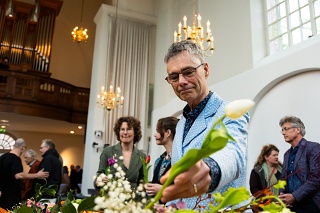 77 Bloemen Groet